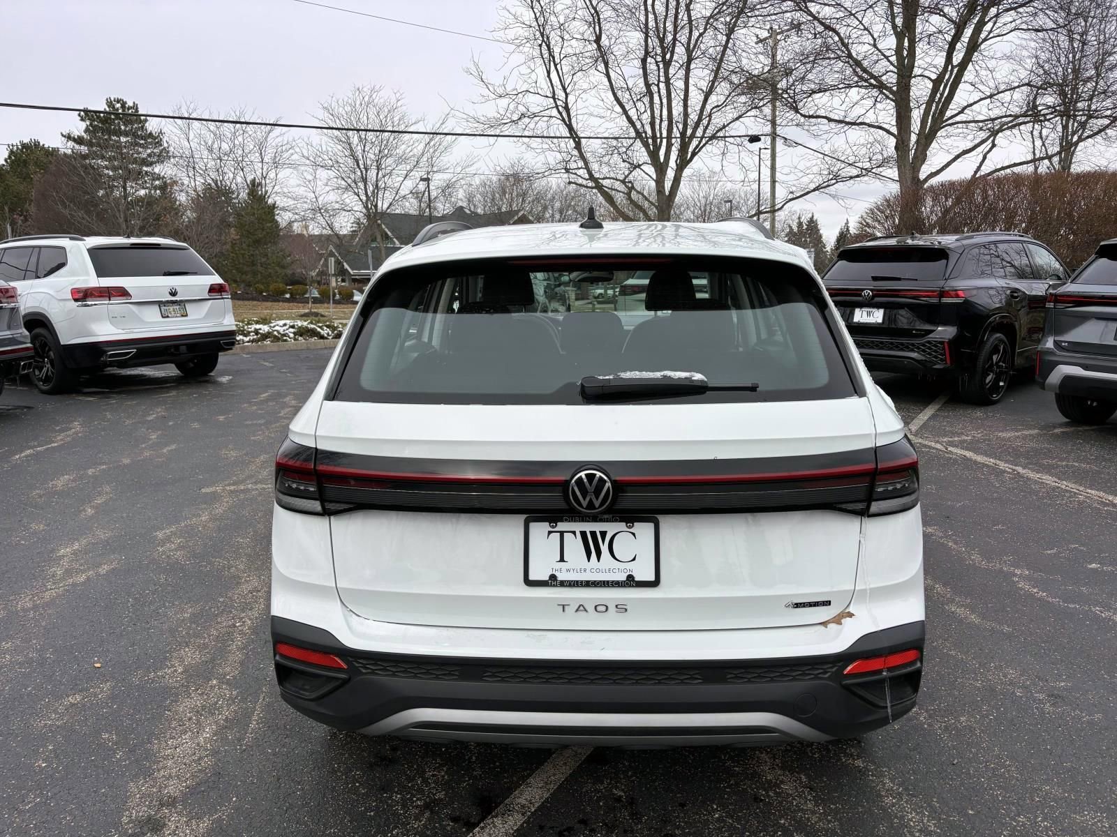 Used 2025 Volkswagen Taos S image 6