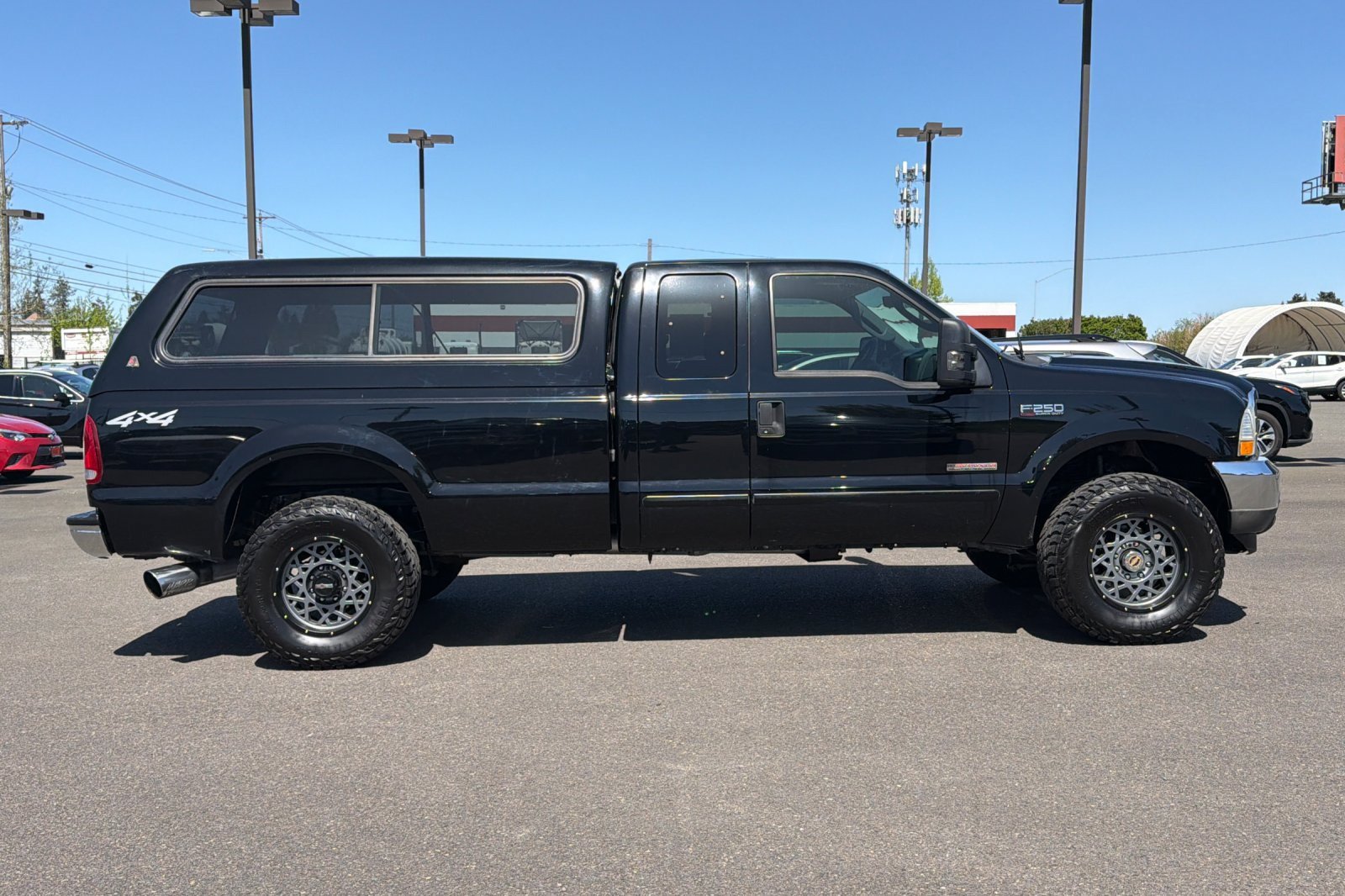 Used 2004 Ford F250 Lariat AWD/4WD image 3