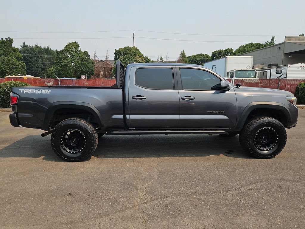 Used 2021 Toyota Tacoma TRD Off-Road AWD/4WD image 8