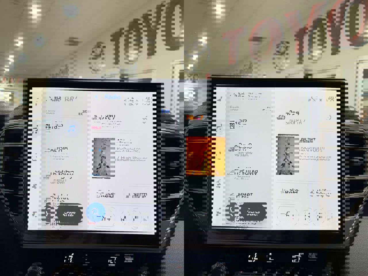 New 2026 Toyota Tundra Limited image 17