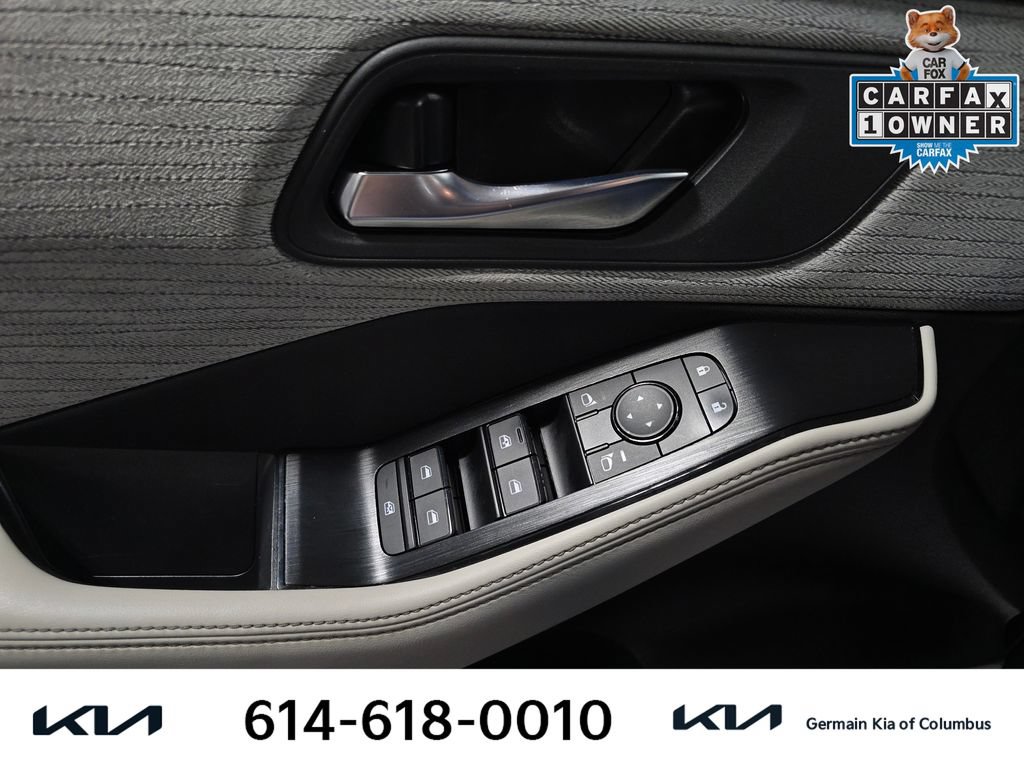 Used 2023 Nissan Rogue SV AWD/4WD image 26