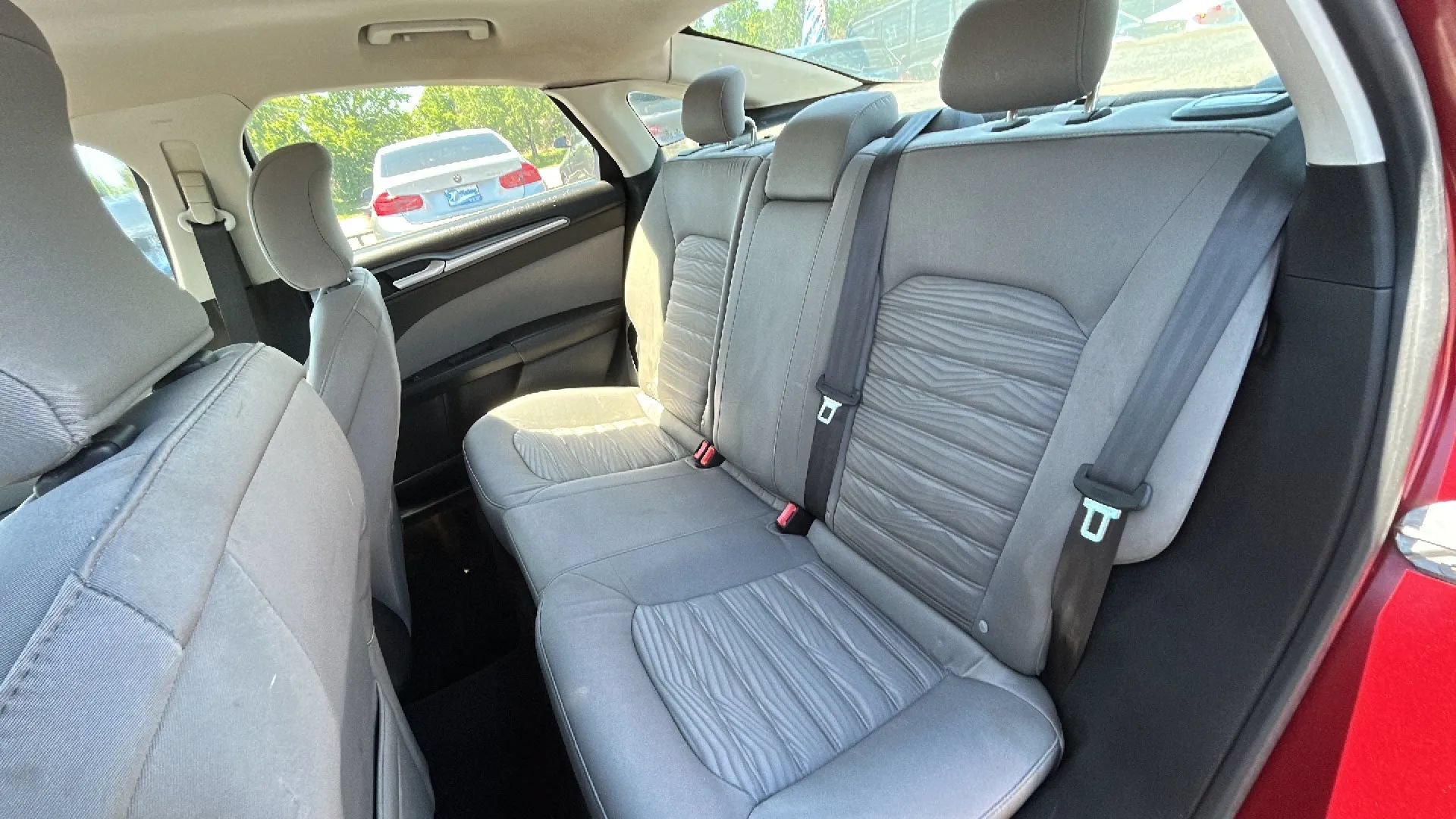 Used 2016 Ford Fusion S FWD image 29