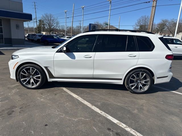 Used 2022 BMW X7 M50i w/ Dynamic Handling Package image 5