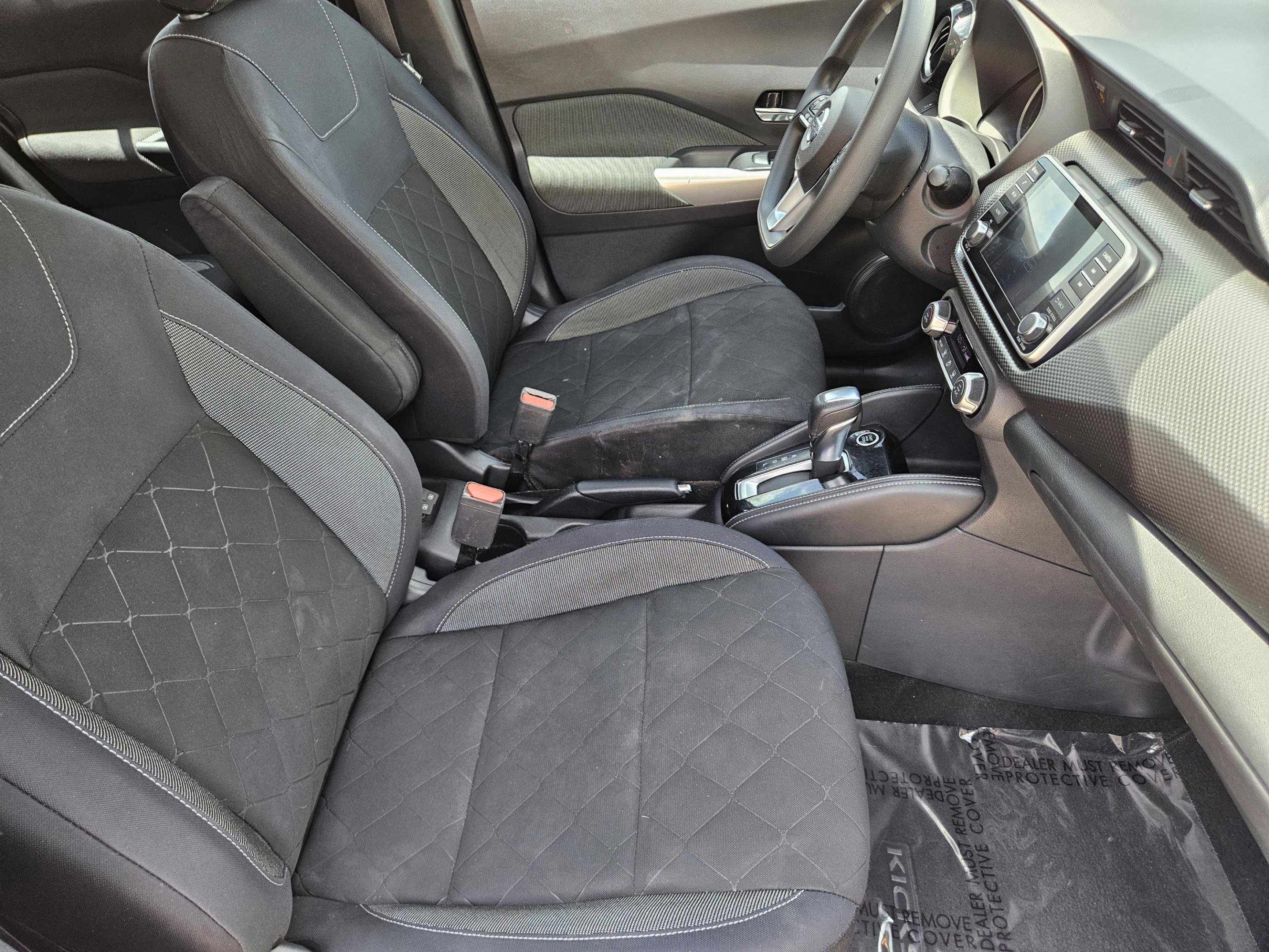Used 2018 Nissan Kicks SV FWD image 6