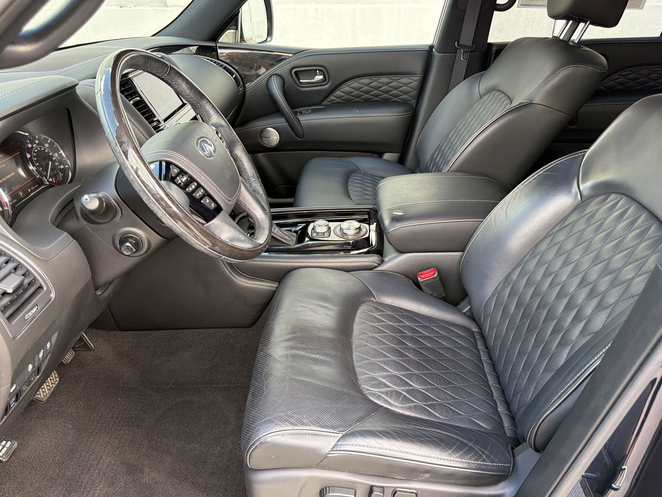 Used 2021 INFINITI QX80 Sensory w/ All-Season Package AWD/4WD image 5