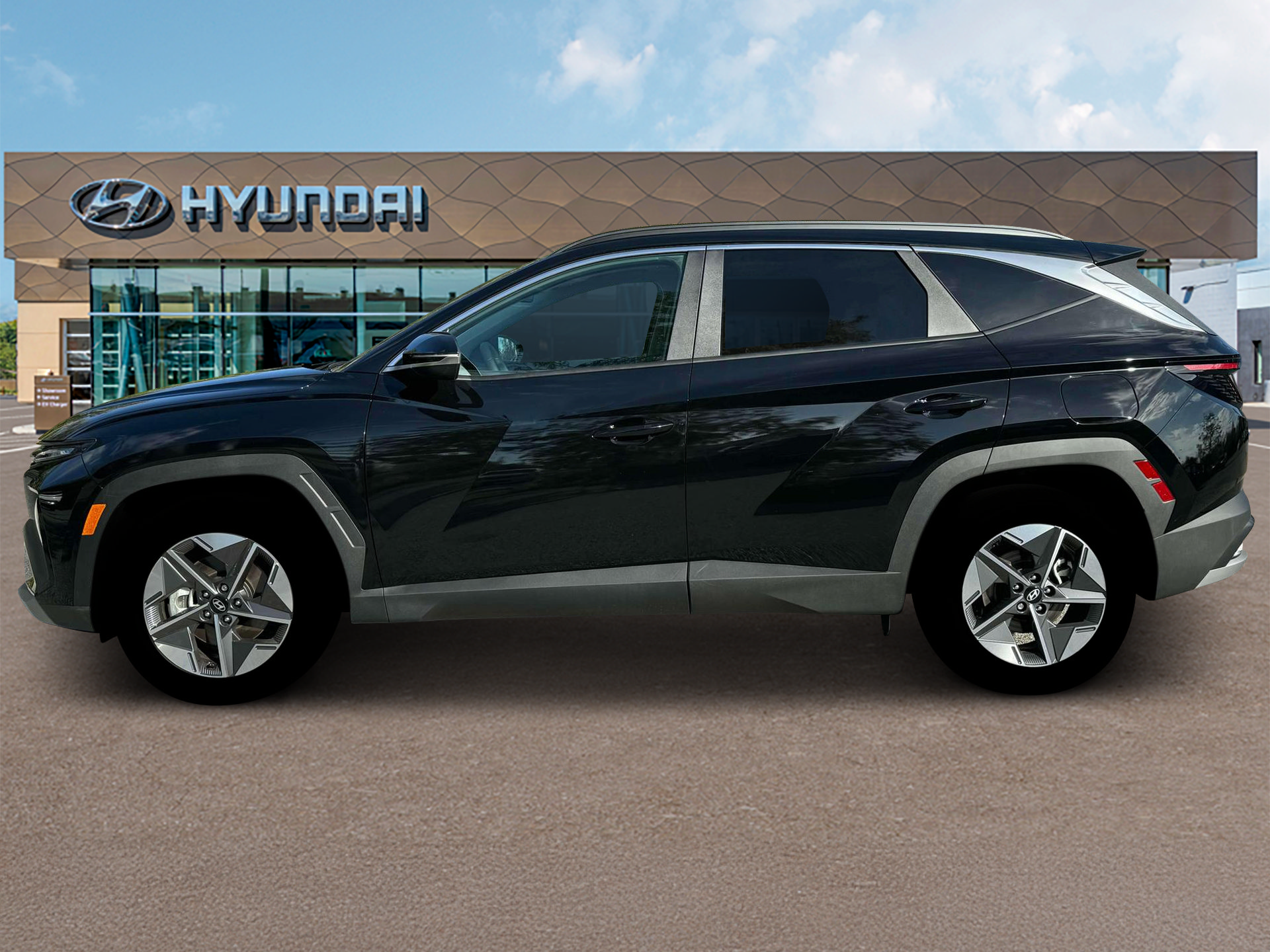 New 2025 Hyundai Tucson SEL FWD image 3