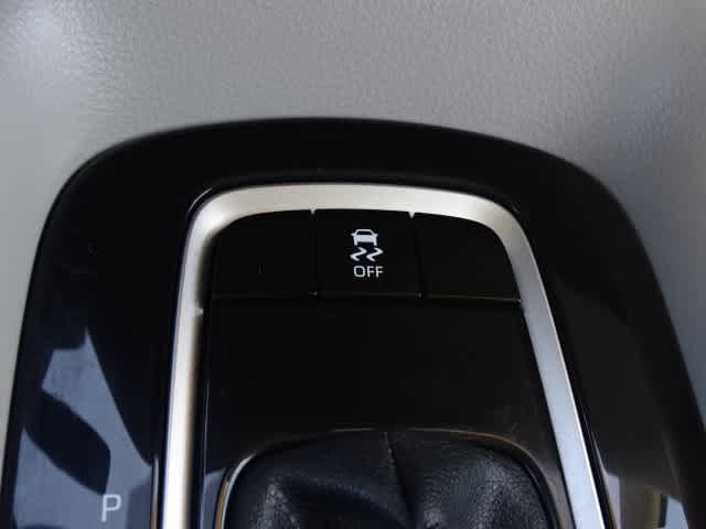 Used 2021 Toyota Corolla LE FWD image 31