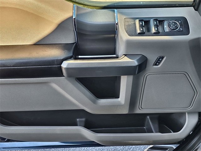 Used 2016 Ford F150 XLT w/ Equipment Group 302A Luxury image 18