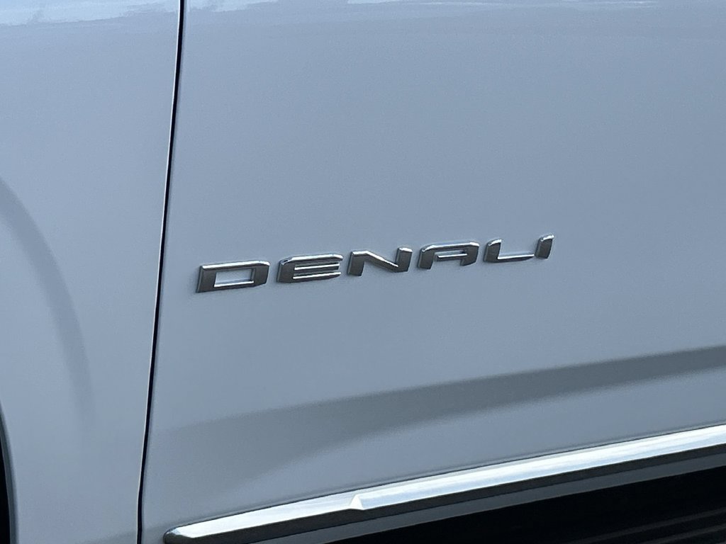 New 2027 GMC Yukon Denali w/ Advanced Technology Package AWD/4WD image 33