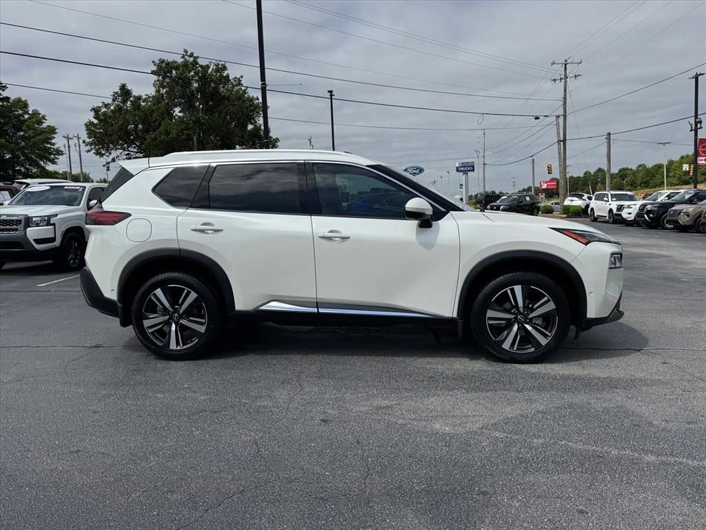 Certified 2023 Nissan Rogue SL w/ SL Premium Package FWD image 2