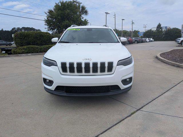 Certified 2019 Jeep Cherokee Latitude Plus w/ Comfort/Convenience Group FWD image 8