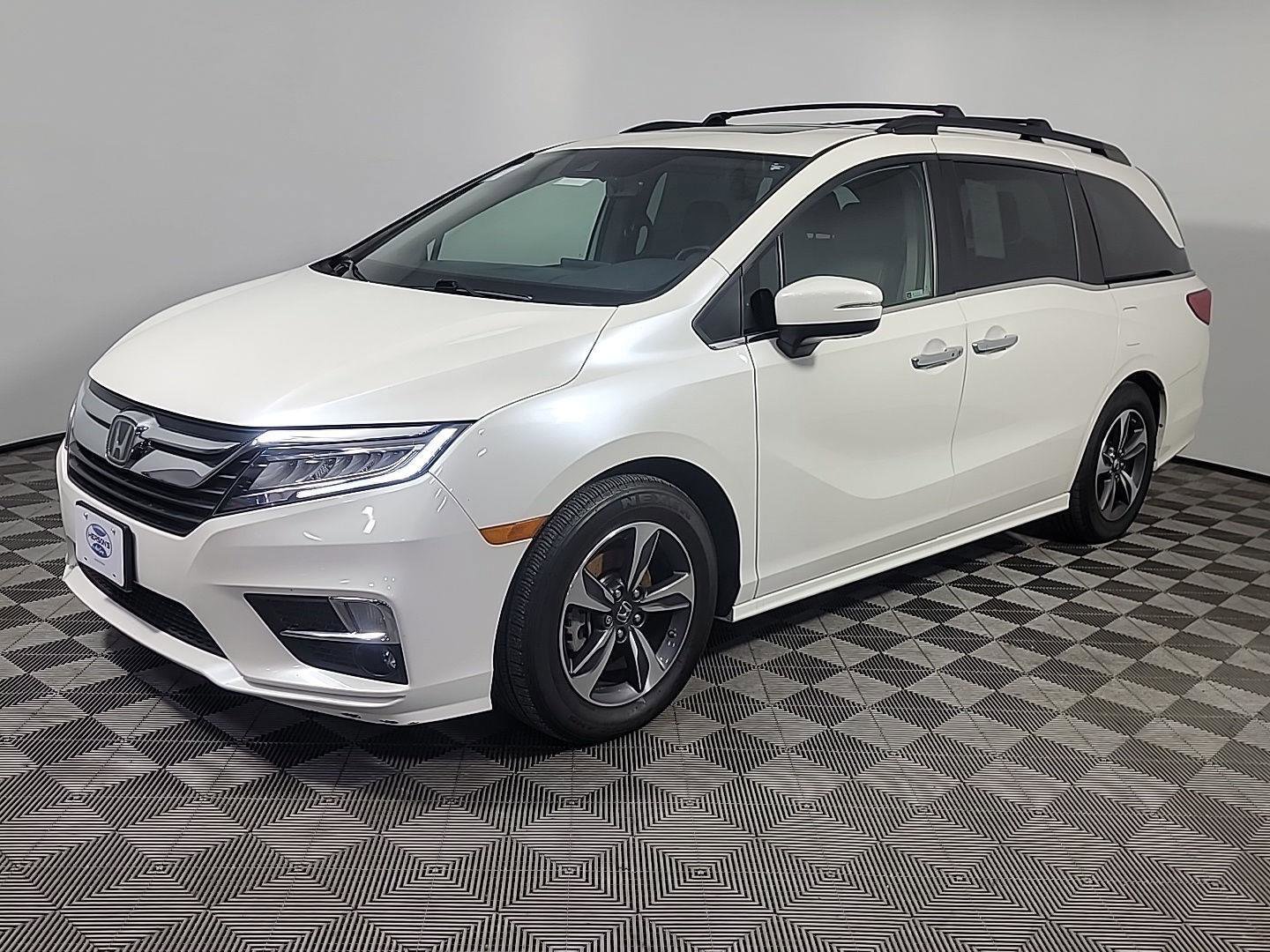 Certified 2019 Honda Odyssey Touring image 12