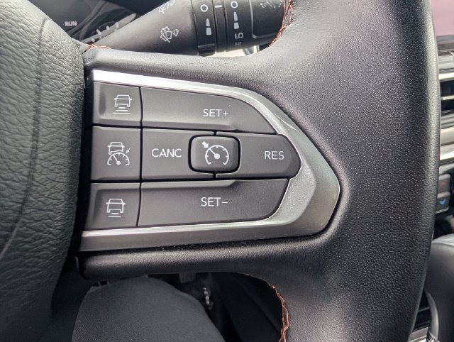 Used 2022 Jeep Compass Limited AWD/4WD image 14
