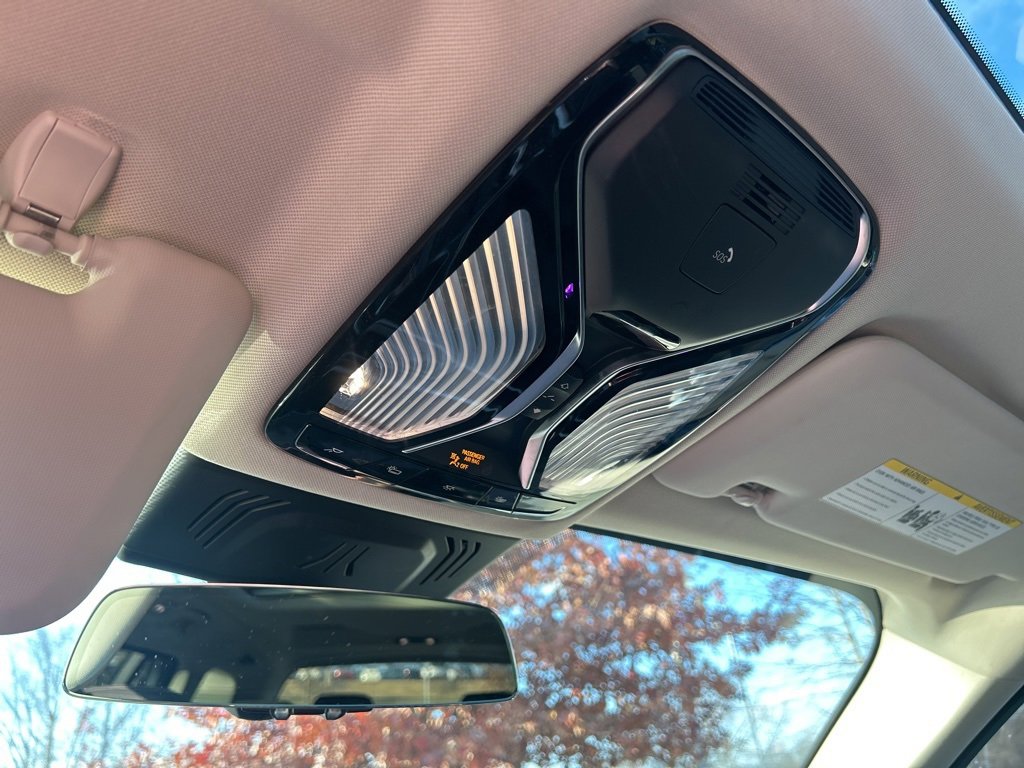 Used 2019 BMW X7 xDrive50i w/ Premium Package image 22