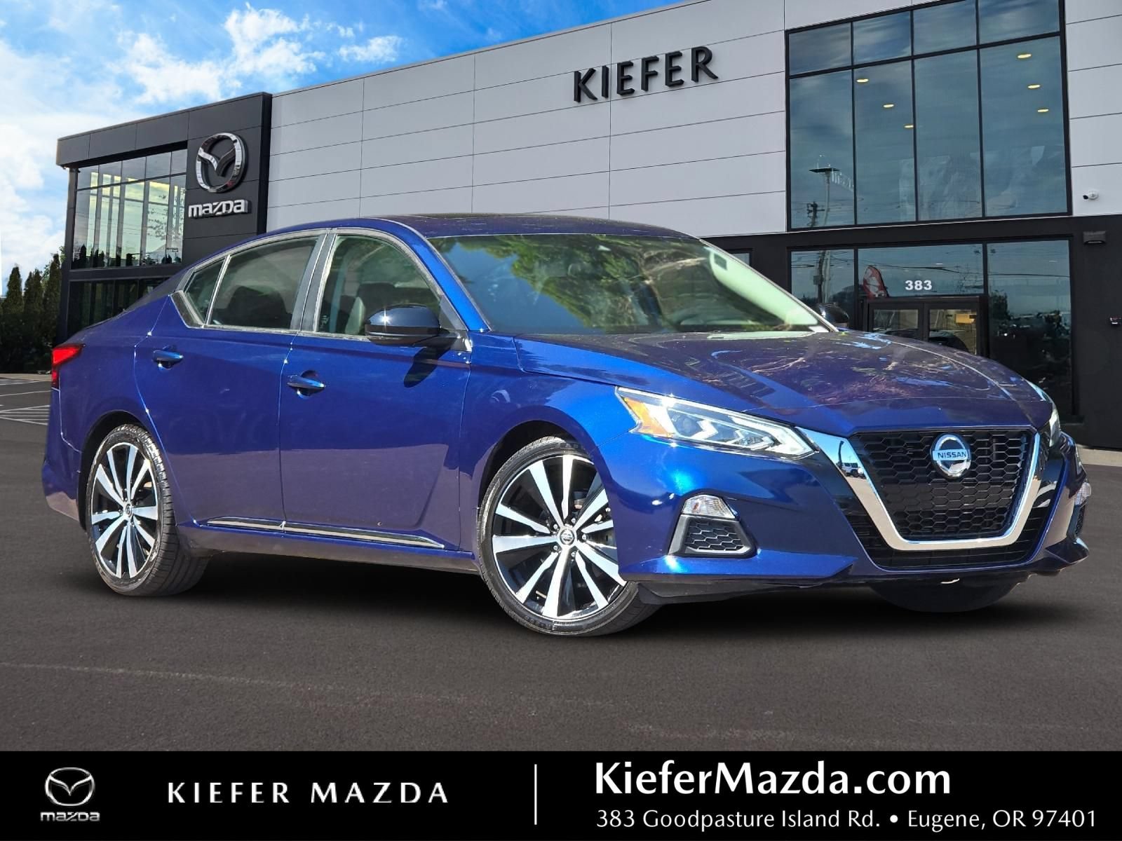 Used 2021 Nissan Altima 2.5 SR w/ SR Premium Package FWD image 1