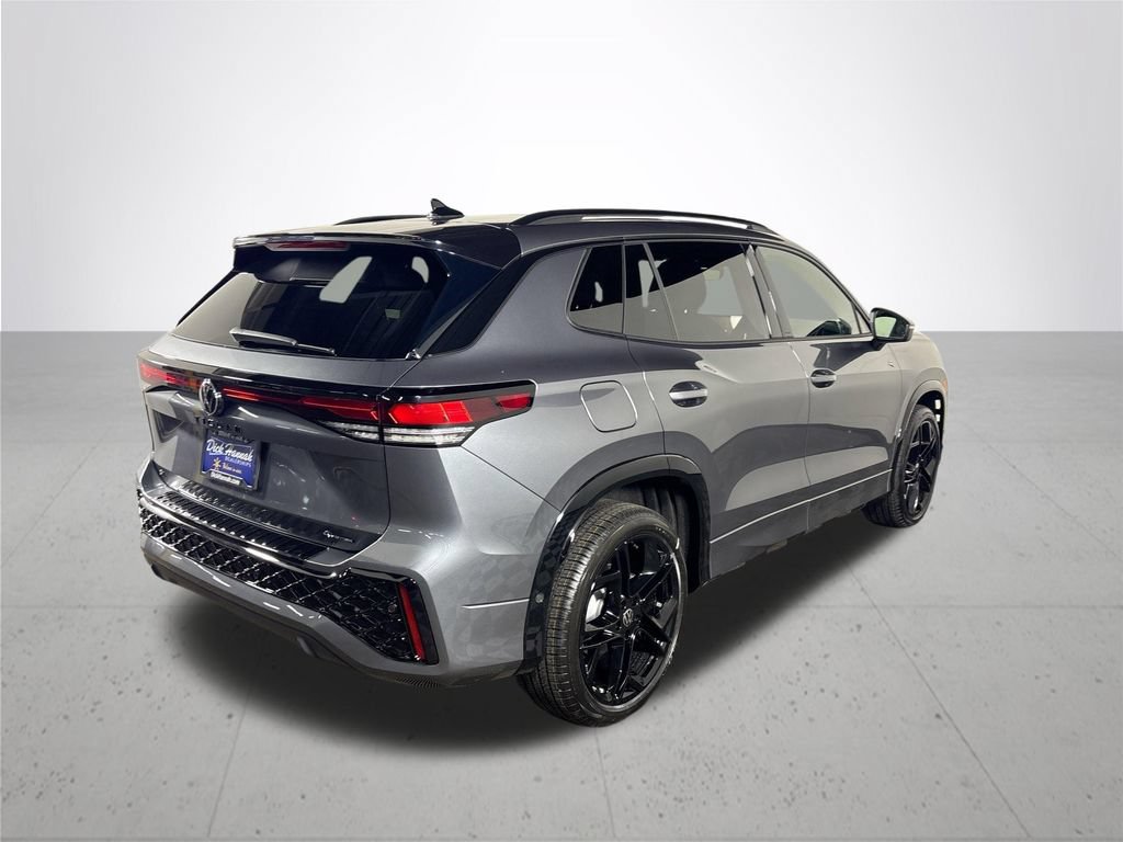 New 2026 Volkswagen Tiguan SE R-Line AWD/4WD image 6