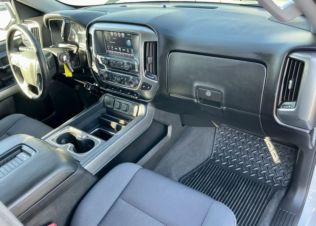 Used 2018 Chevrolet Silverado 1500 LT w/ Texas Edition image 24