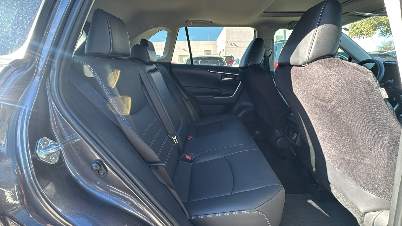 Used 2024 Toyota RAV4 XLE Premium image 24