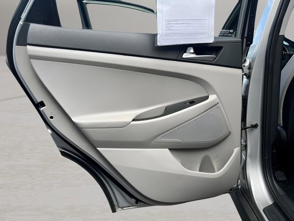 Used 2021 Hyundai Tucson SE image 14