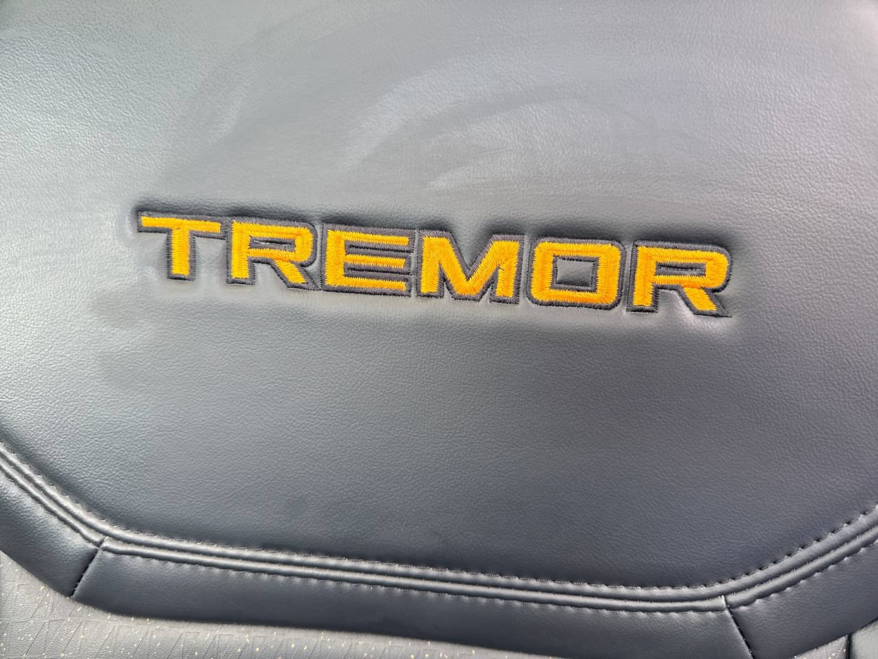 Used 2025 Ford Maverick Tremor AWD/4WD image 15