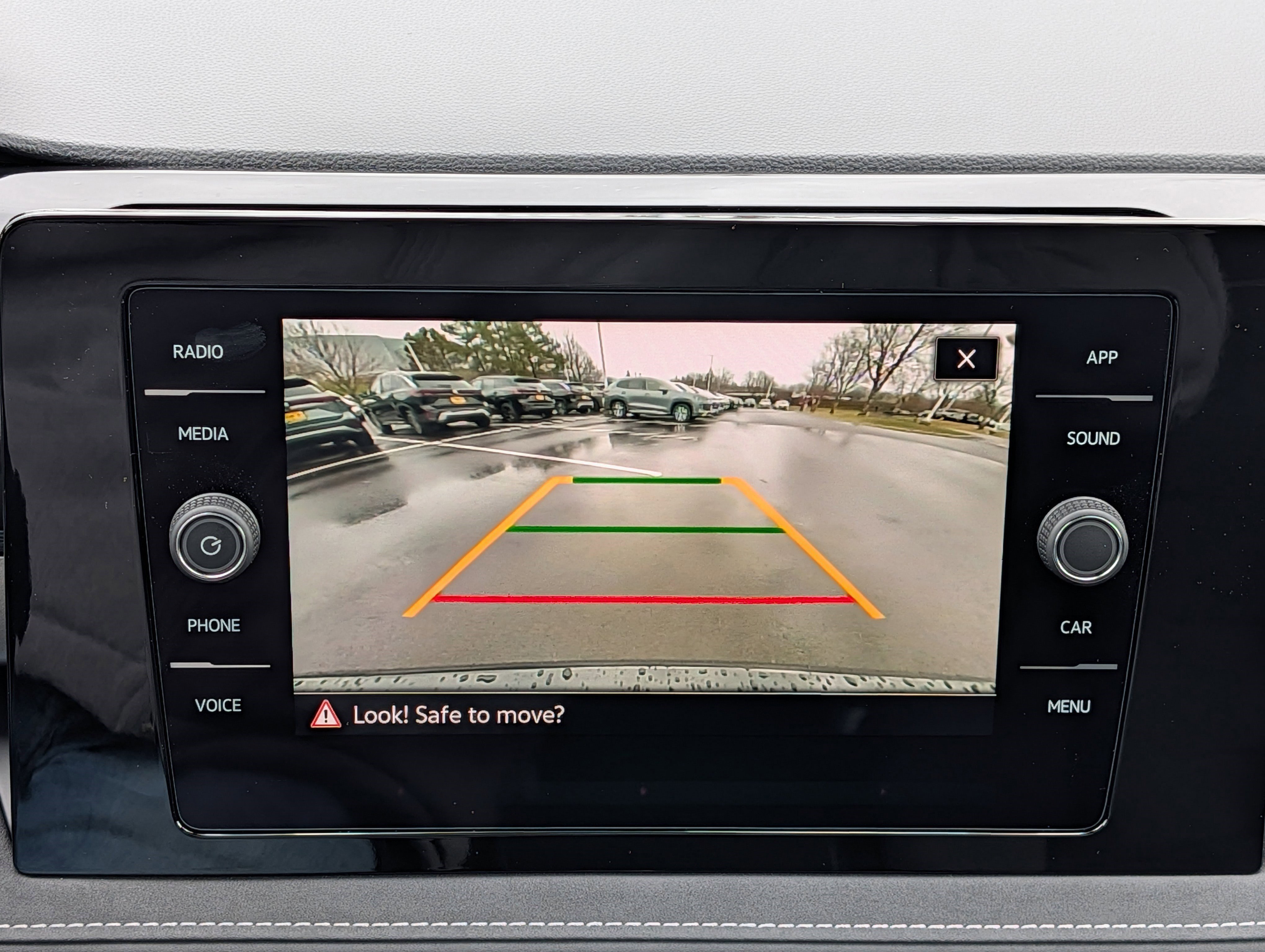 New 2026 Volkswagen Taos SE AWD/4WD image 14
