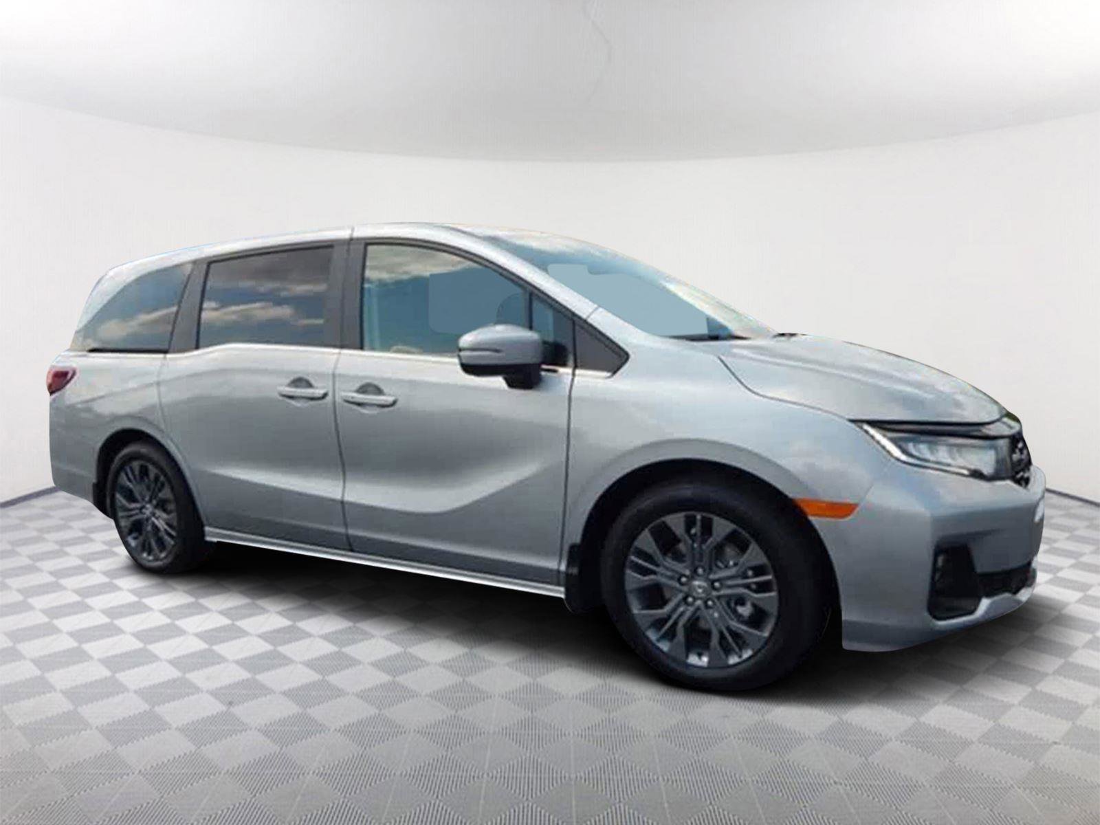 New 2025 Honda Odyssey Touring