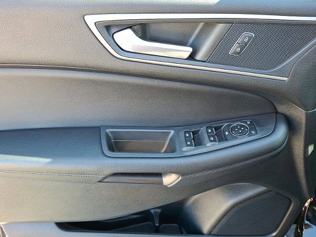 Certified 2022 Ford Edge SEL w/ Convenience Package image 12