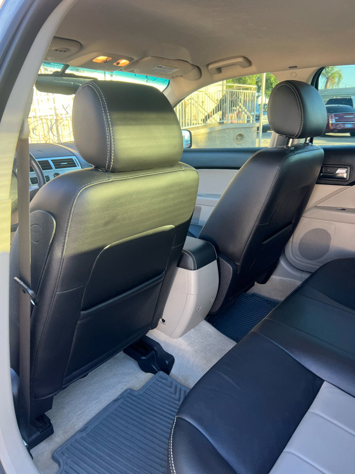 Used 2008 Mercury Milan Premier image 5