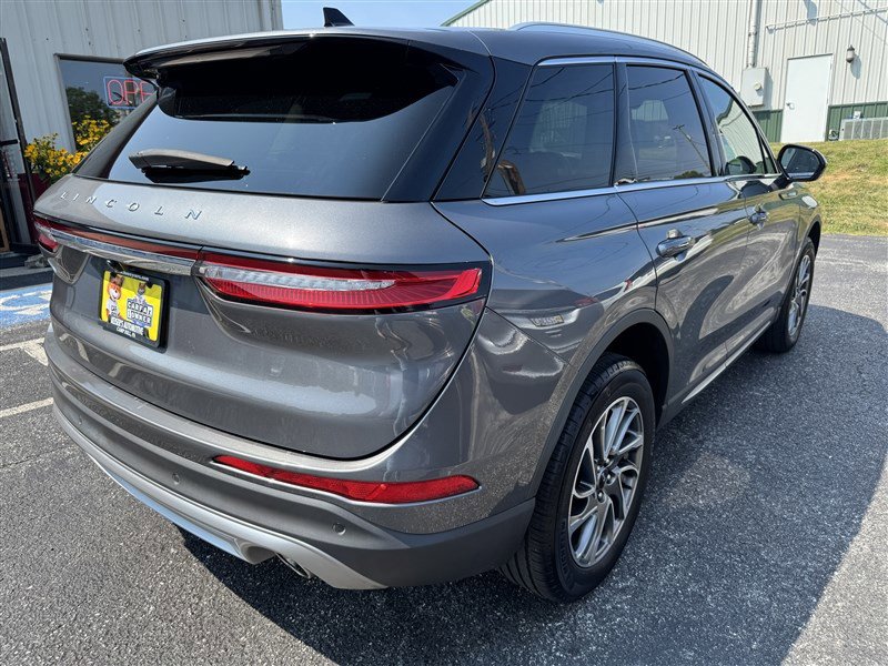 Used 2022 Lincoln Corsair AWD w/ Equipment Group 101A image 7