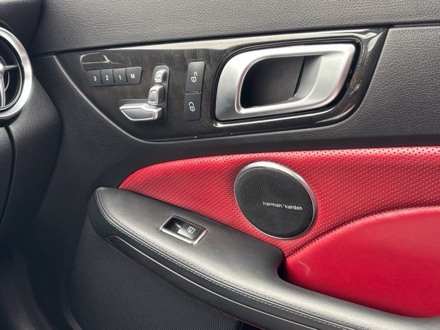 Certified 2017 Mercedes-Benz SLC 300 image 38