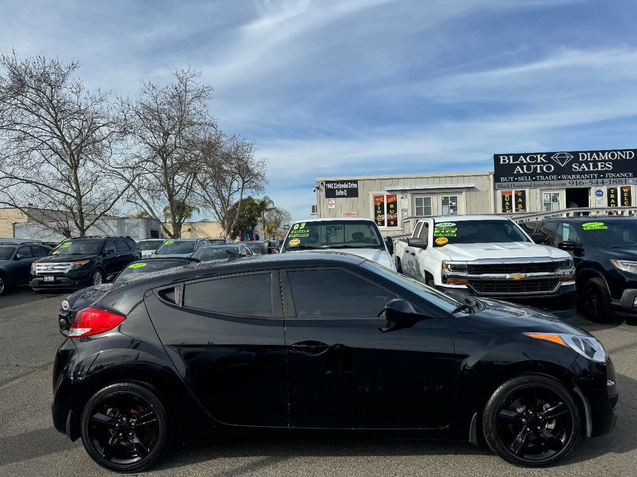 Used 2013 Hyundai Veloster FWD image 8