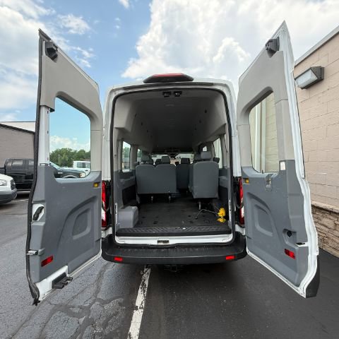 Used 2018 Ford Transit 350 XL image 5