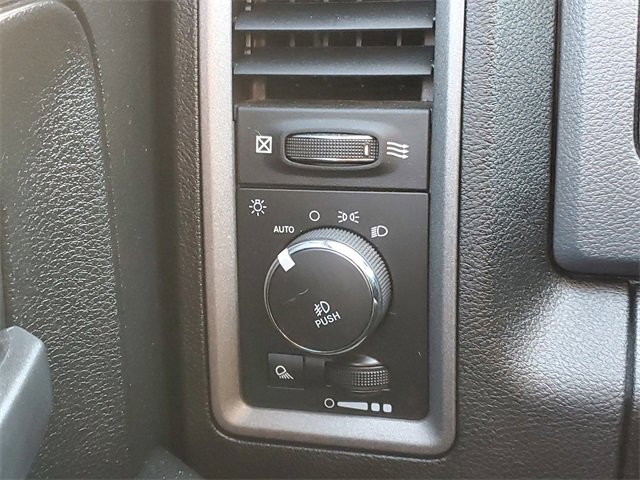 Used 2020 RAM 1500 Express w/ Wheel & Sound Group image 17