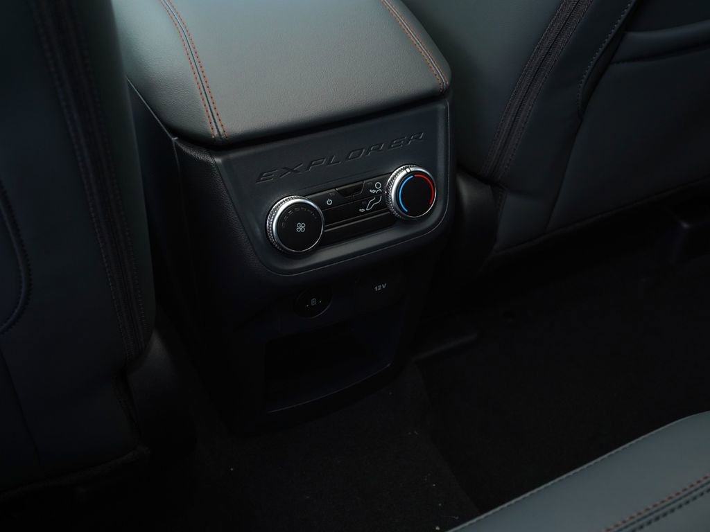New 2026 Ford Explorer Active w/ Active Comfort Package image 23
