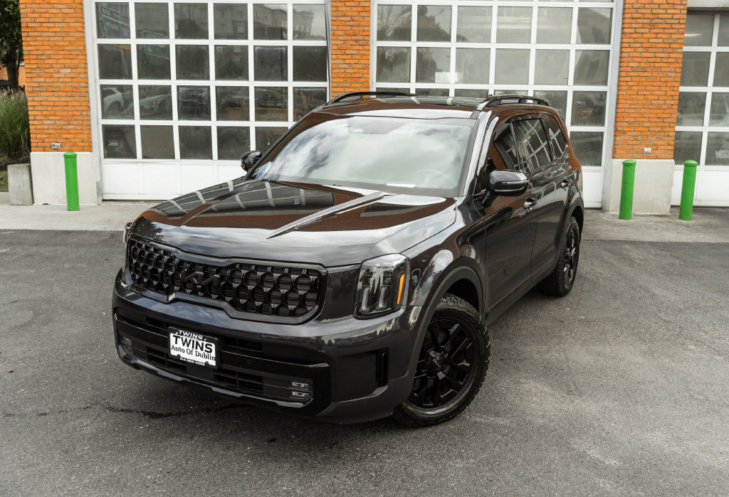 Used 2025 Kia Telluride SX Prestige X-Pro AWD/4WD image 2