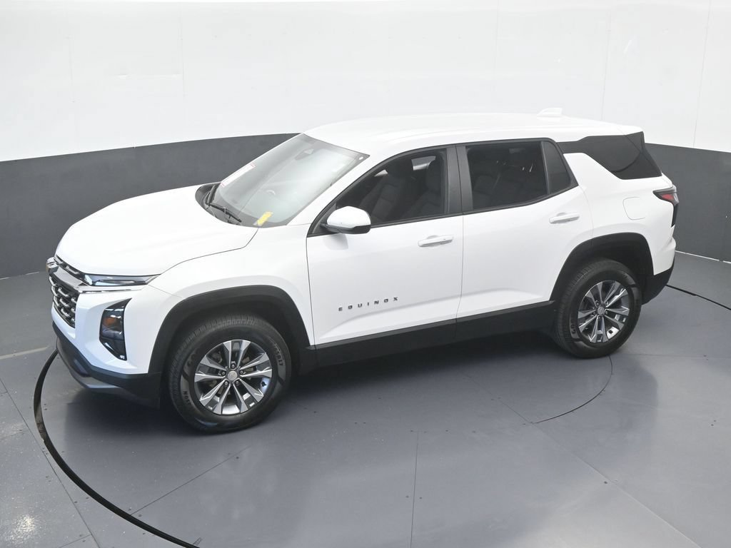 Used 2025 Chevrolet Equinox LT FWD image 89