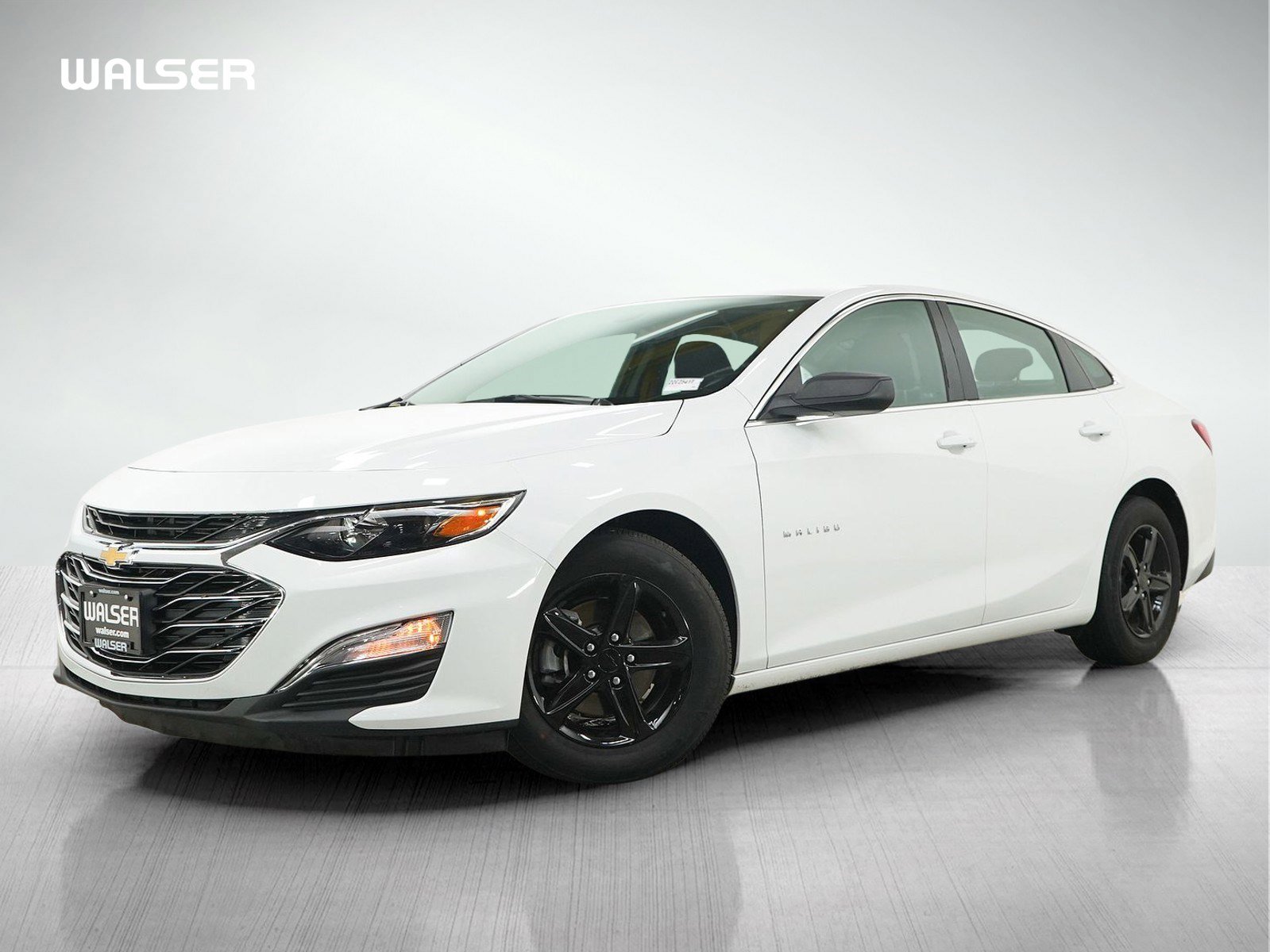 Used 2022 Chevrolet Malibu LS FWD image 1
