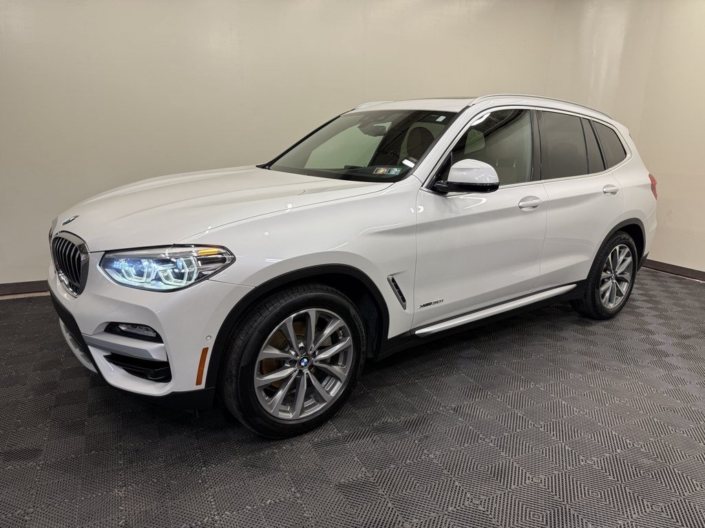 Used 2018 BMW X3 xDrive30i AWD/4WD image 1