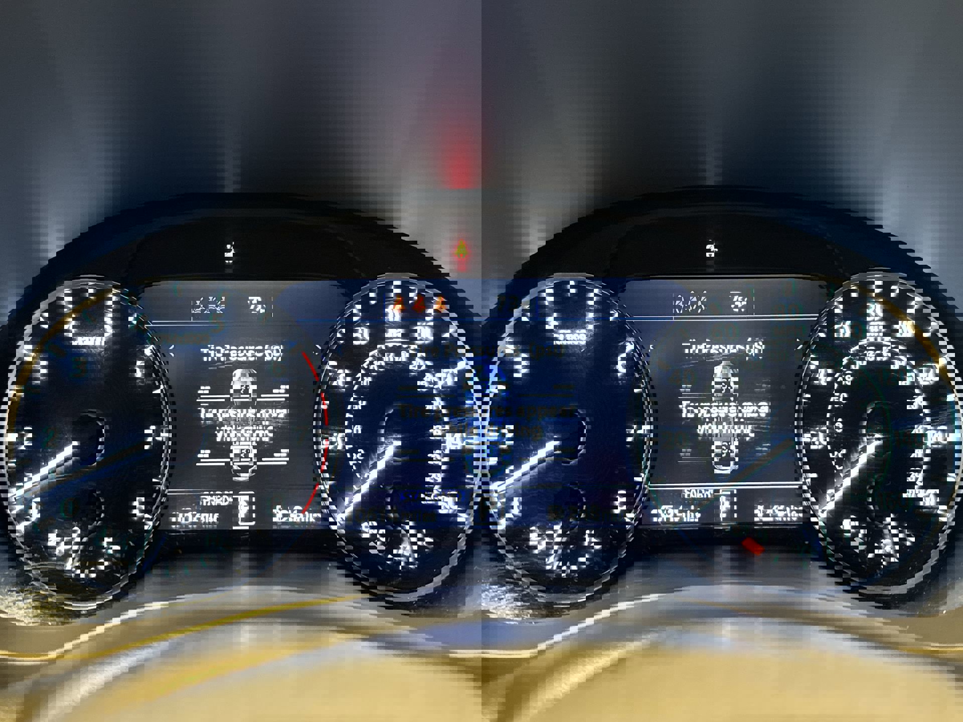 Certified 2025 INFINITI QX55 Luxe w/ Cargo Package image 15