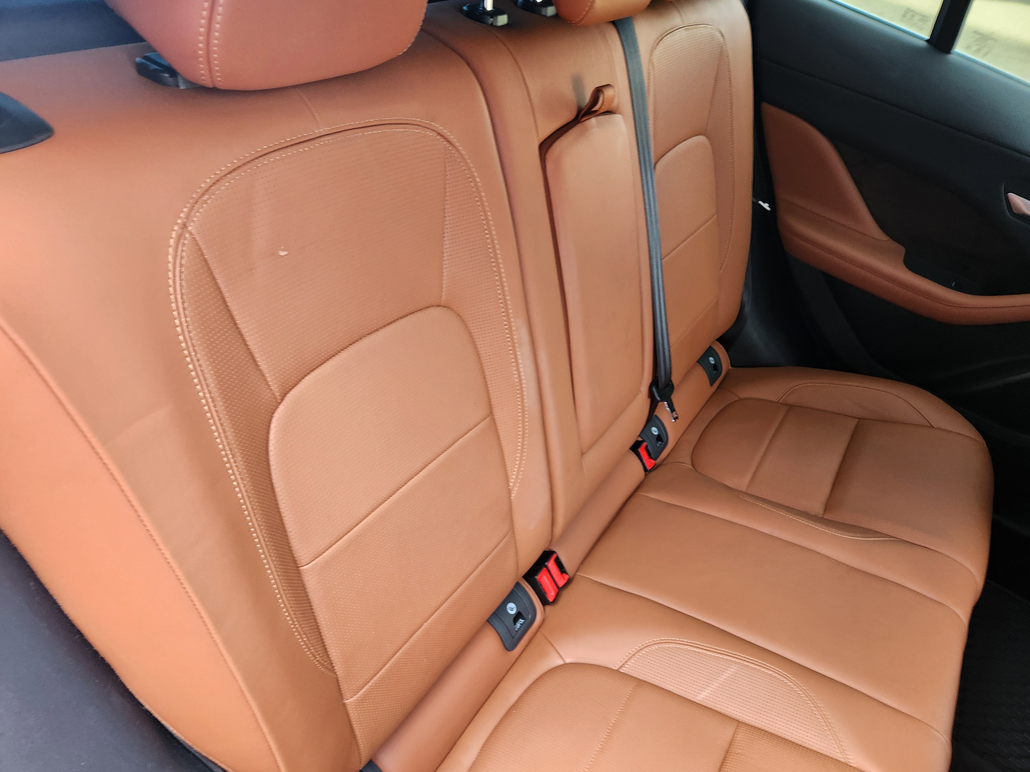 Used 2020 Jaguar I-PACE SE image 25