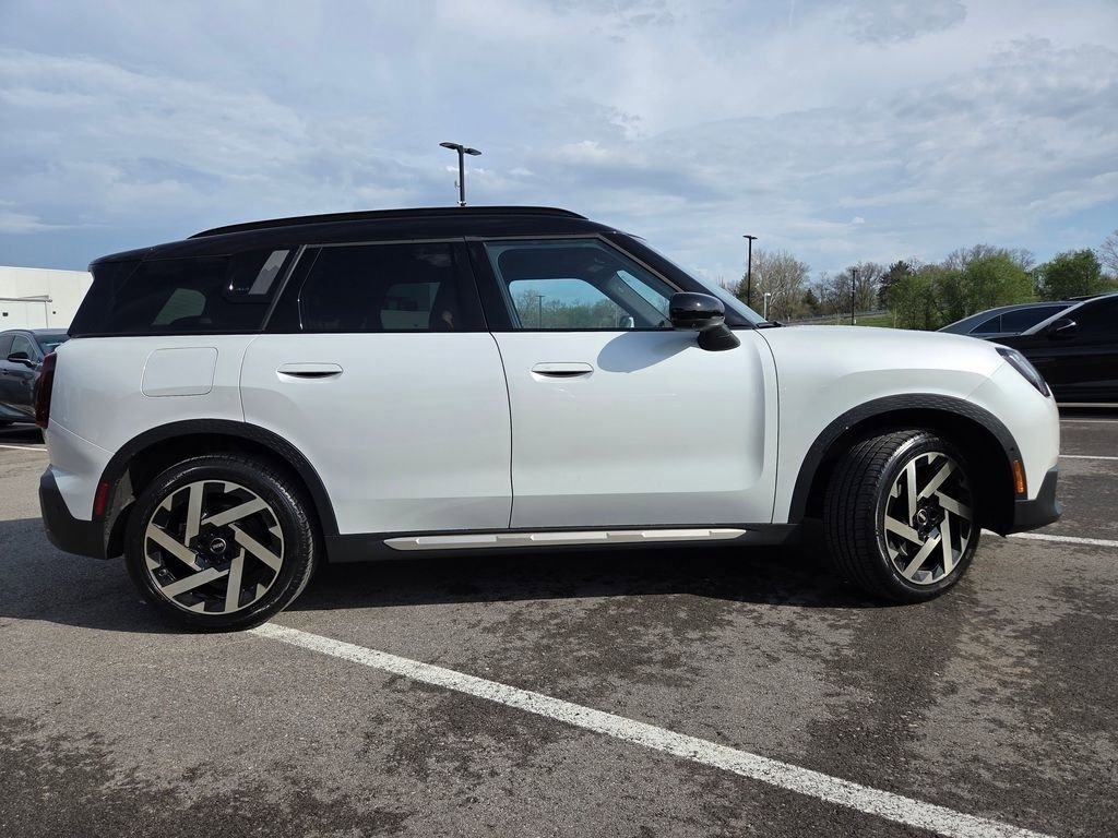 Used 2025 MINI Cooper Countryman S w/ Comfort Package Max AWD/4WD image 30