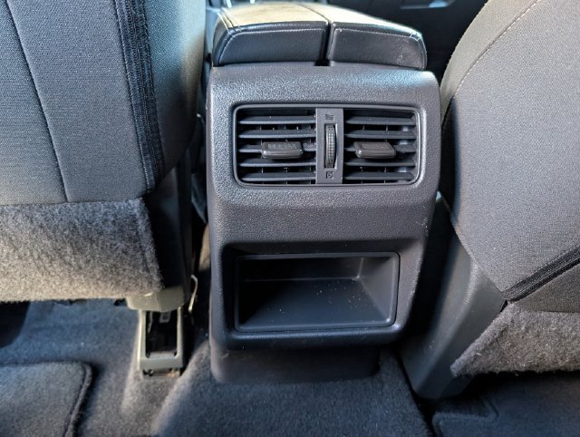 Used 2024 Nissan Rogue S FWD image 16