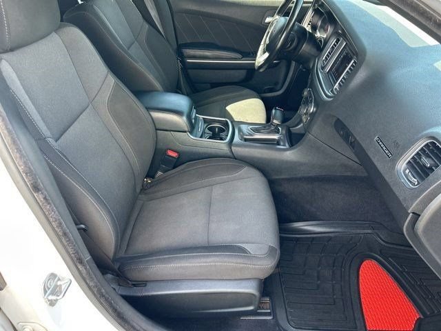 Used 2020 Dodge Charger SXT RWD image 45