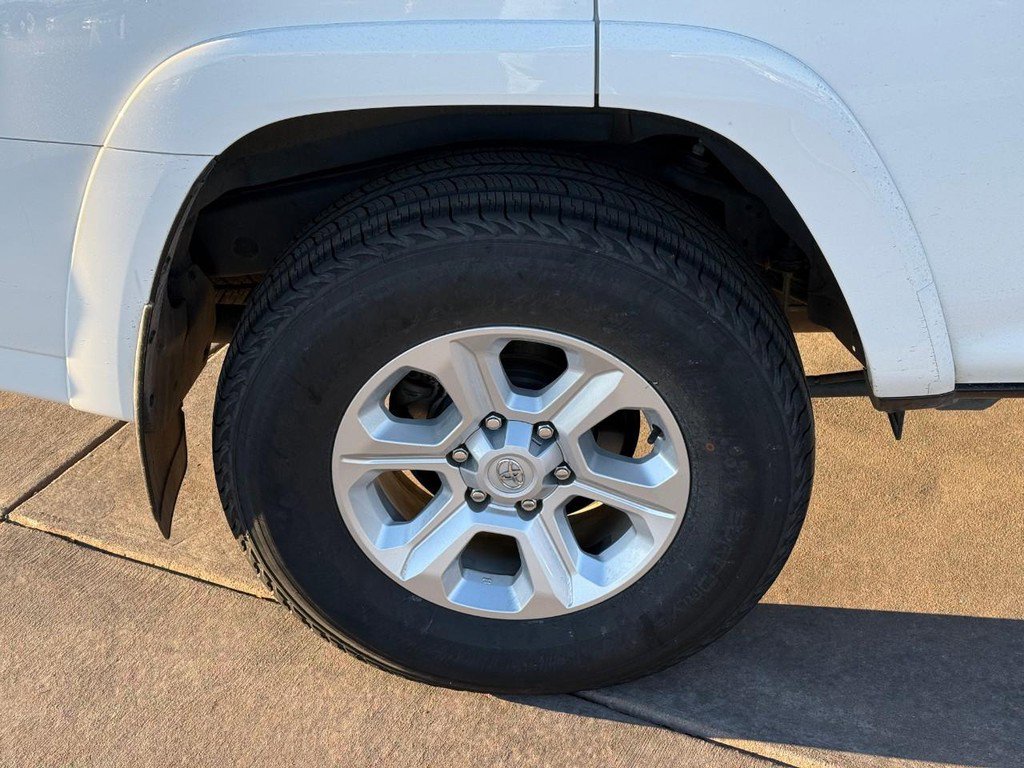 Certified 2024 Toyota 4Runner SR5 image 7