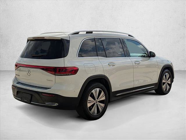 Used 2023 Mercedes-Benz EQB 300 4MATIC image 5
