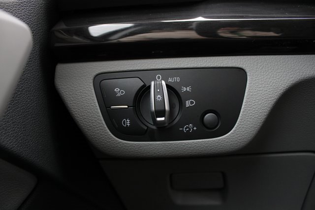 Used 2019 Audi Q5 2.0T Premium Plus w/ Premium Plus Package image 11