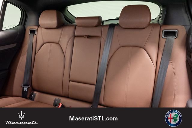 Used 2024 Alfa Romeo Stelvio Ti image 21