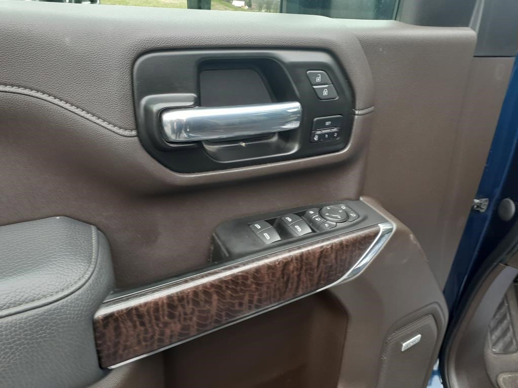 Used 2023 GMC Sierra 3500 Denali w/ Denali Ultimate Package AWD/4WD image 15