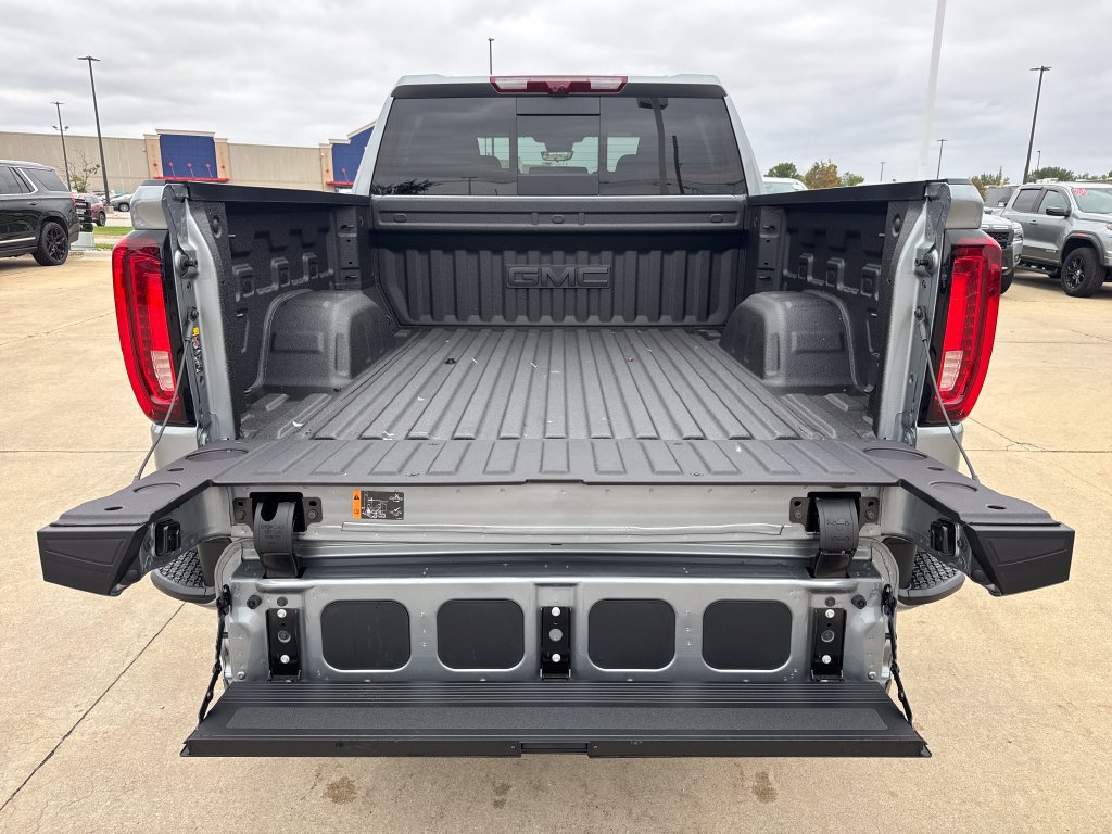 New 2026 GMC Sierra 1500 AT4 w/ AT4 Premium Package AWD/4WD image 12