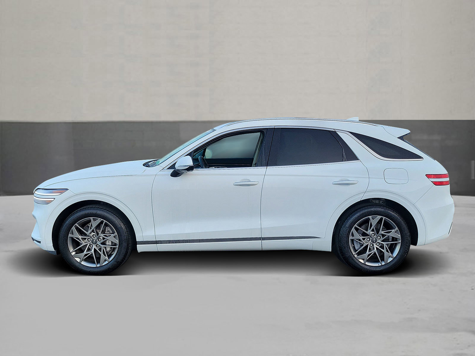 Certified 2024 Genesis GV70 2.5T w/ Advanced Package image 3